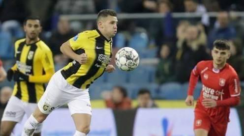 1阵型中胜 1阵型中胜