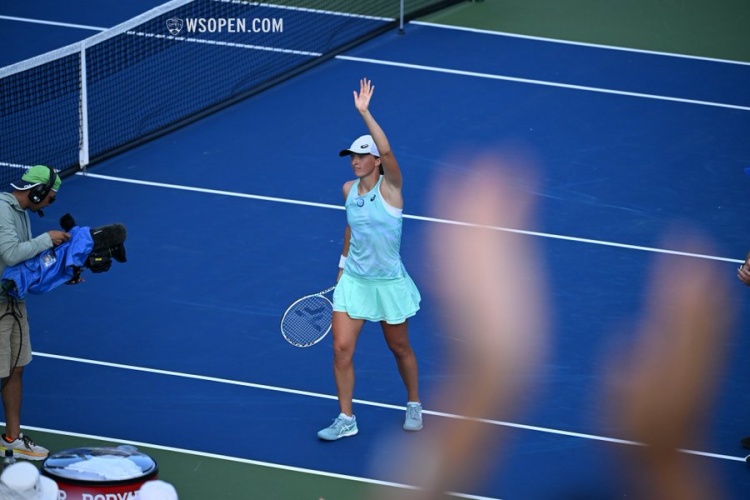 获得巴黎奥 获得巴黎奥